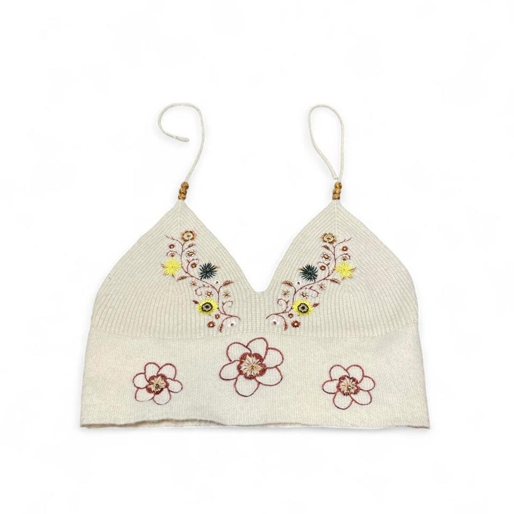 romwe Cream floral embroidered knit crop top with yellow, red, and green flowers